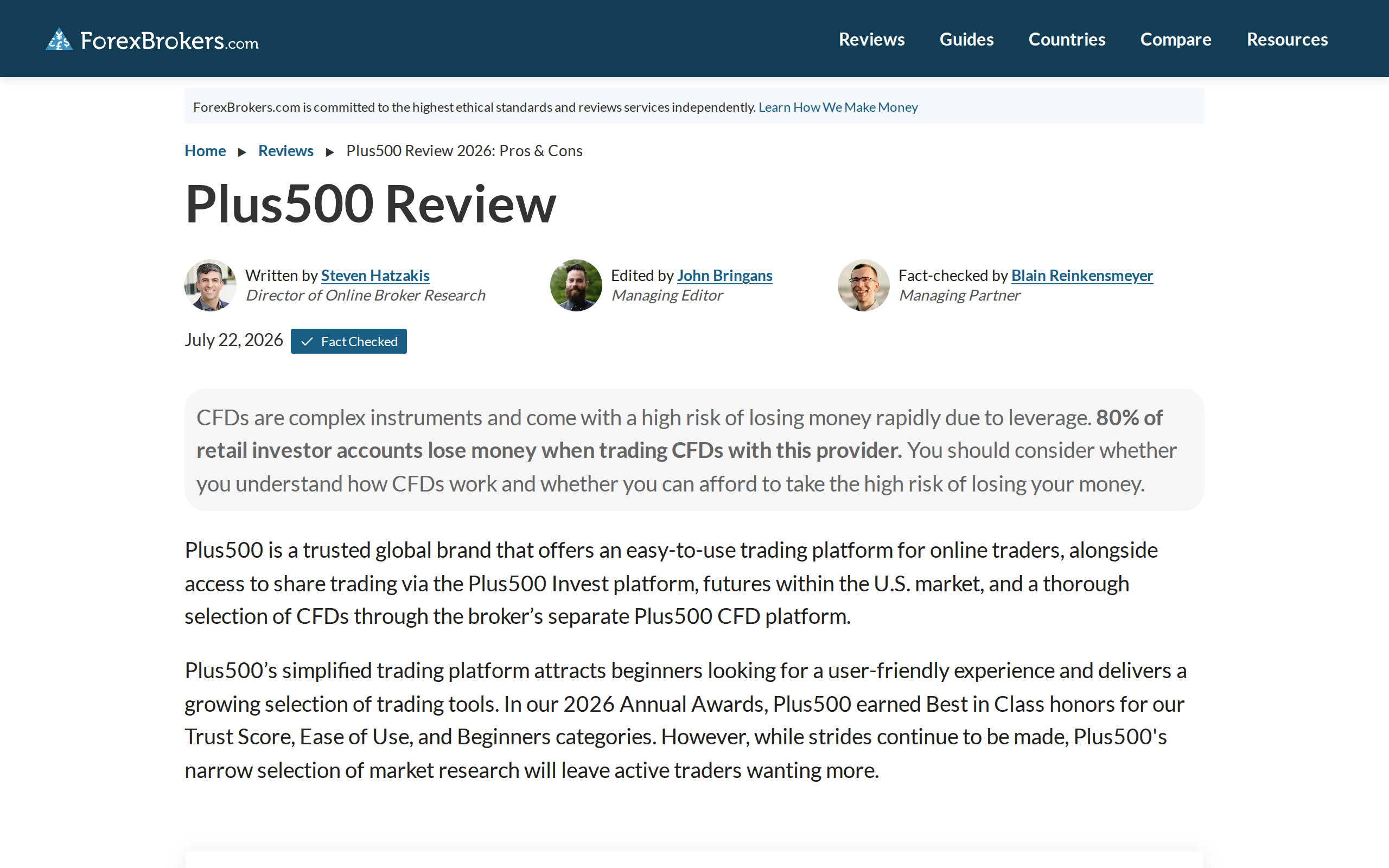 ForexBrokers.com's Plus500 review page, showing its byline and the fact-checking credits